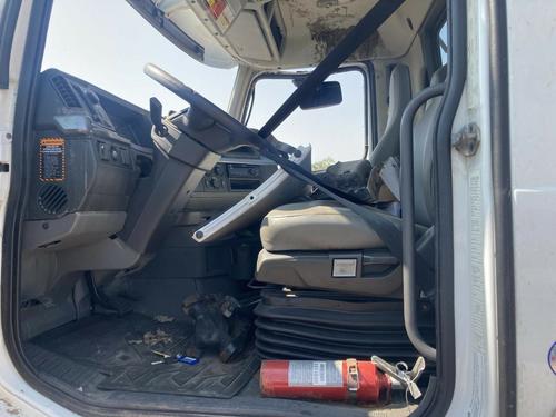 Volvo VNL