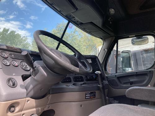 Freightliner CASCADIA