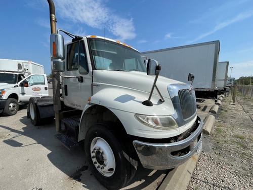 International DURASTAR (4400)
