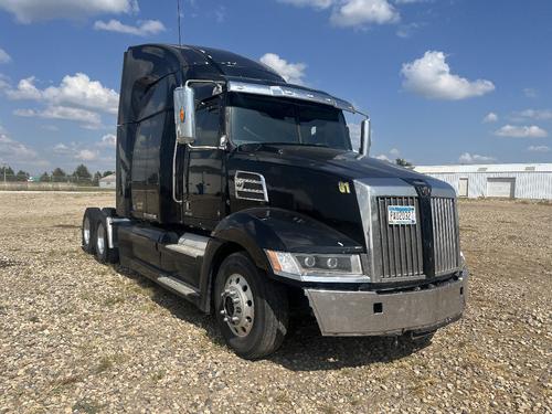 Western Star Trucks 5700