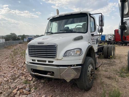 Freightliner M2 106