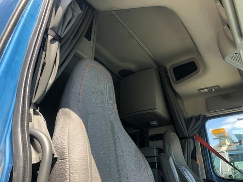 Volvo VNR