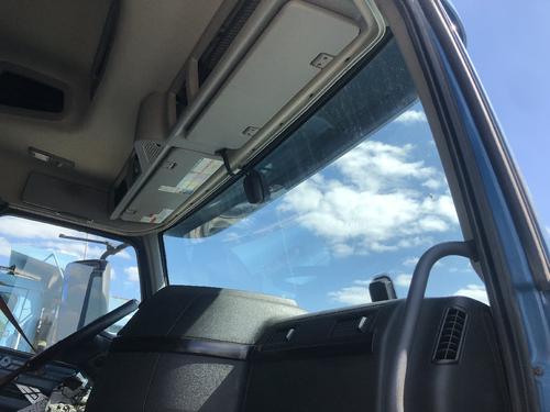 Volvo VNR