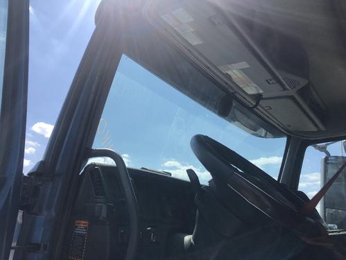 Volvo VNR