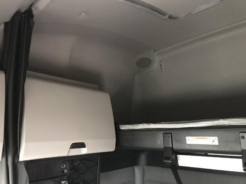 Freightliner CASCADIA