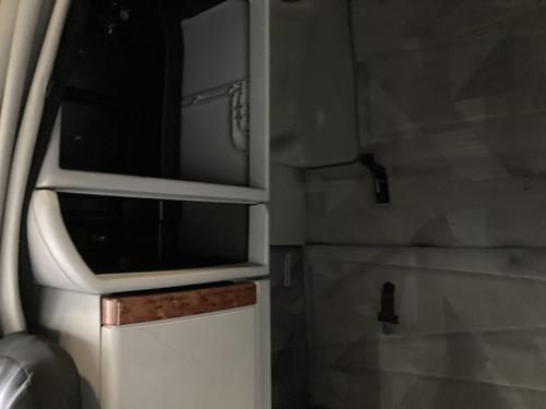 Volvo VNL