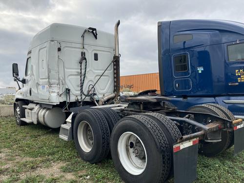 Freightliner CASCADIA