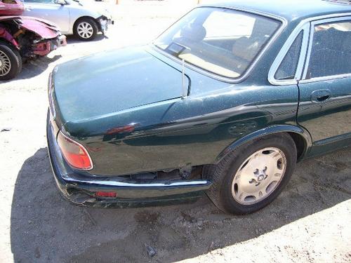 JAGUAR XJ6