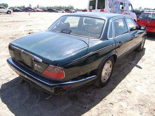 JAGUAR XJ6