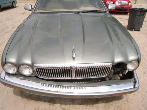JAGUAR XJ6
