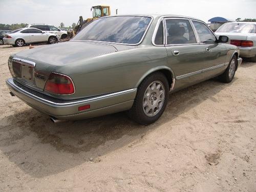 JAGUAR XJ6