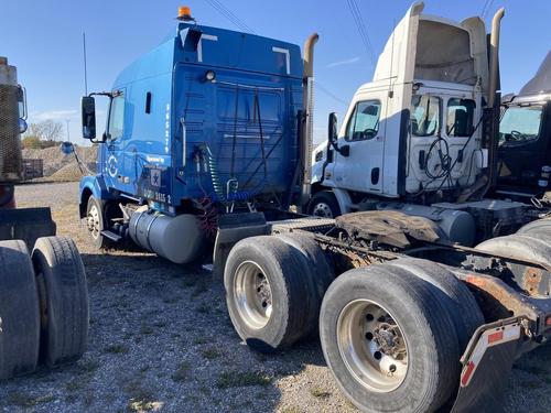 Volvo VNL