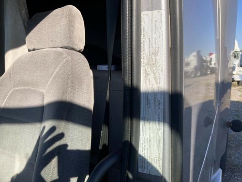 Volvo VNL
