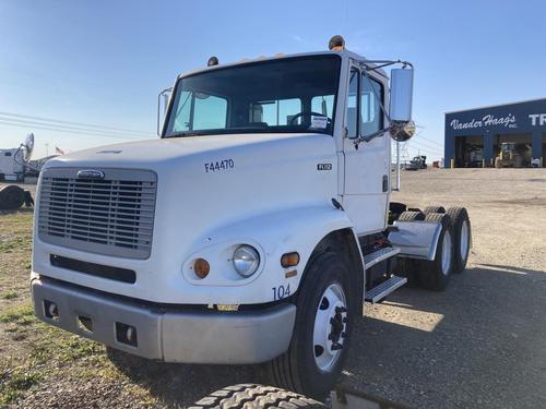 Freightliner FL112