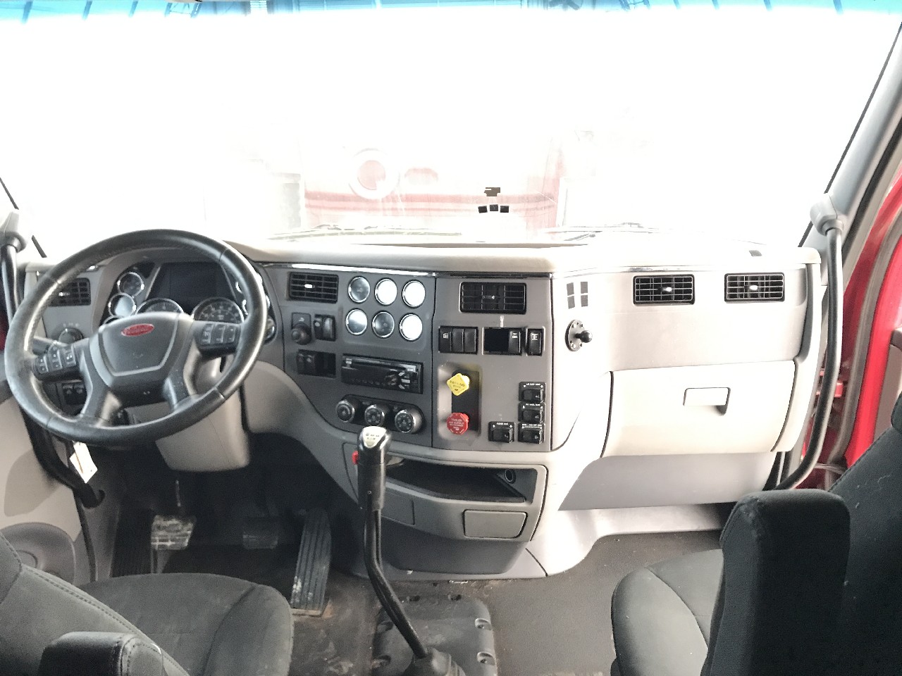 Peterbilt 579