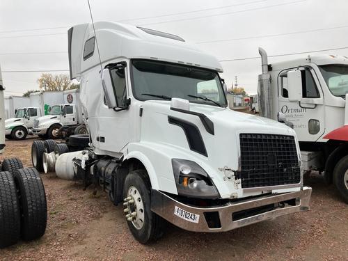 Volvo VNL