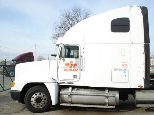 FREIGHTLINER FLD120