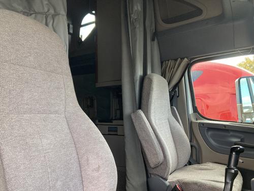 Freightliner CASCADIA