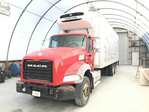 Mack GU500