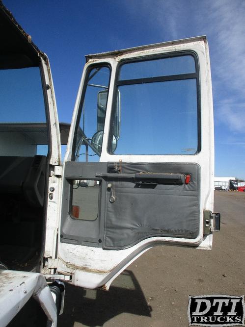 FORD CF8000 Door Assembly, Front
