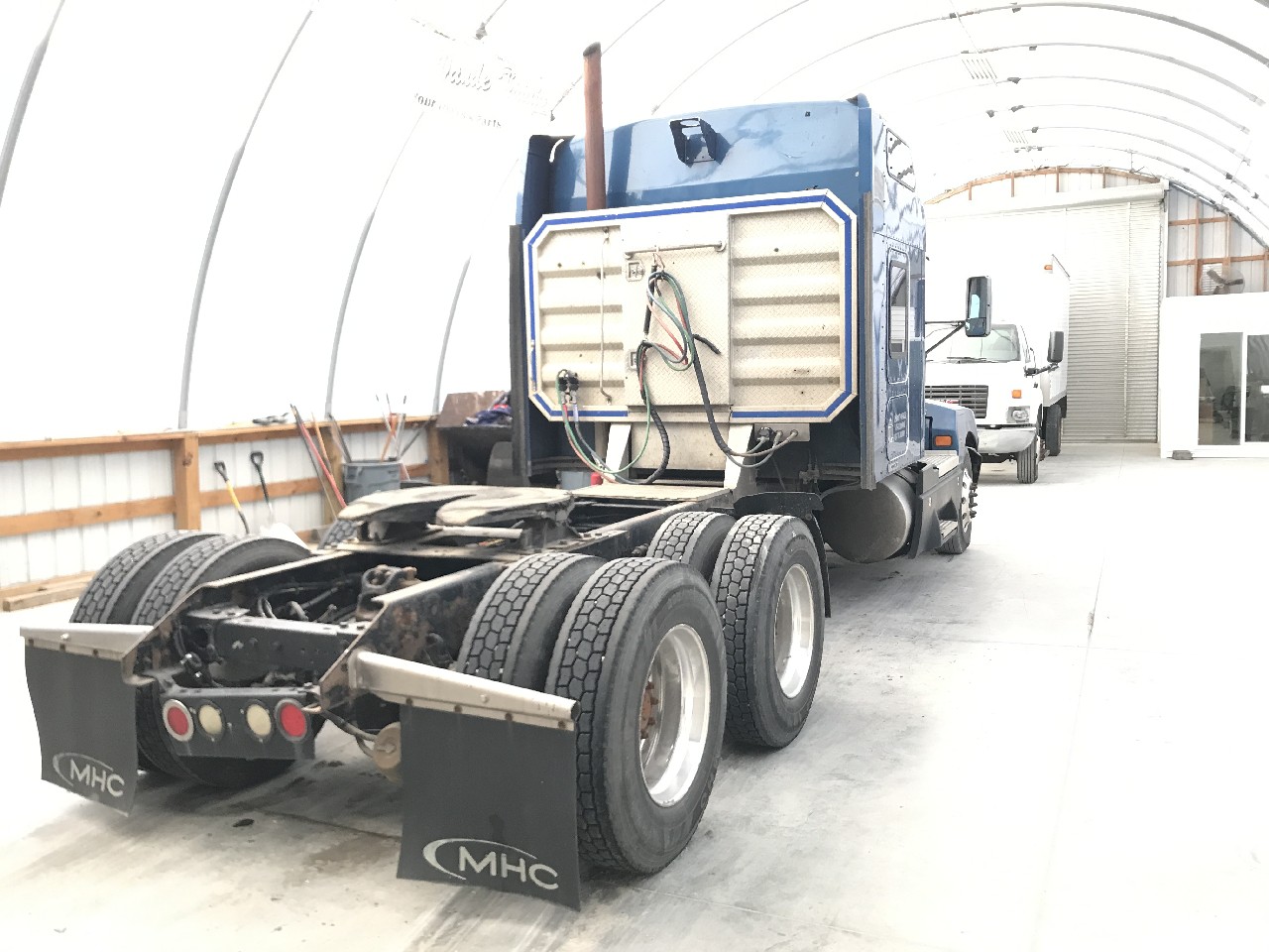 Kenworth T600