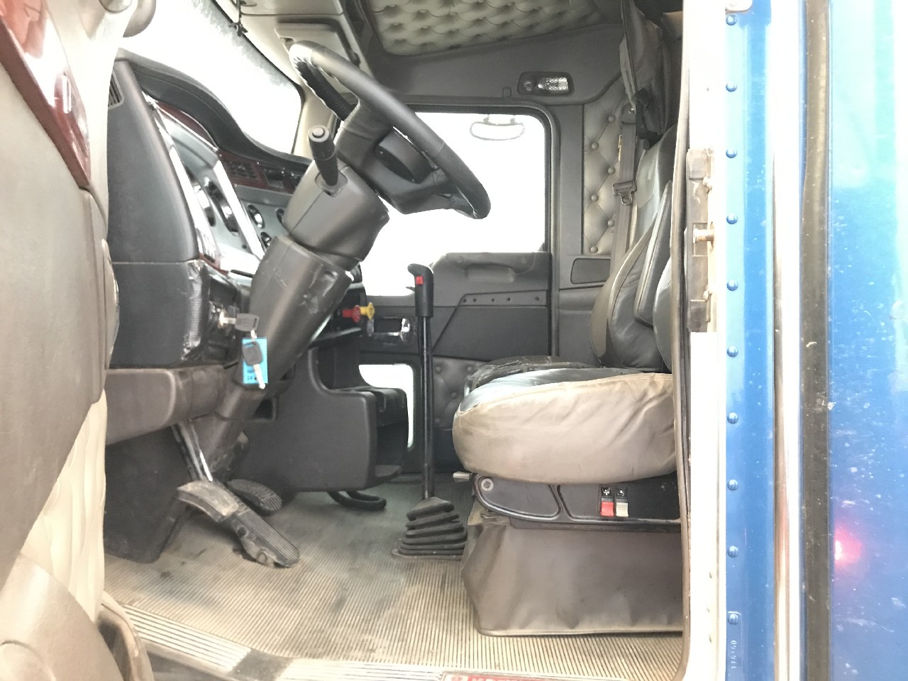 Kenworth T600
