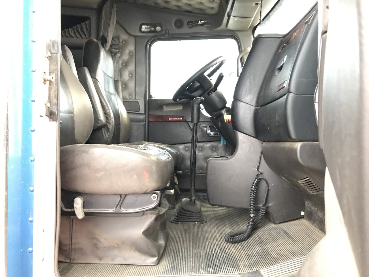 Kenworth T600