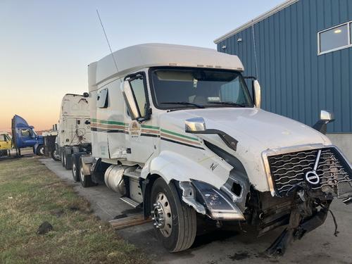 Volvo VNL