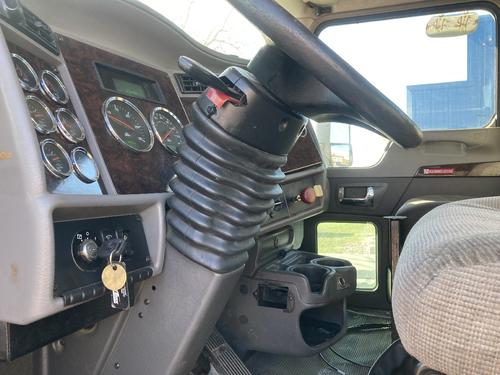 Kenworth T370