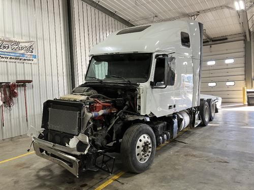 Volvo VNL