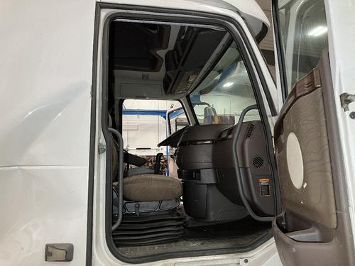 Volvo VNL