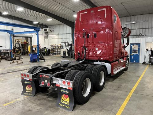 Freightliner CASCADIA