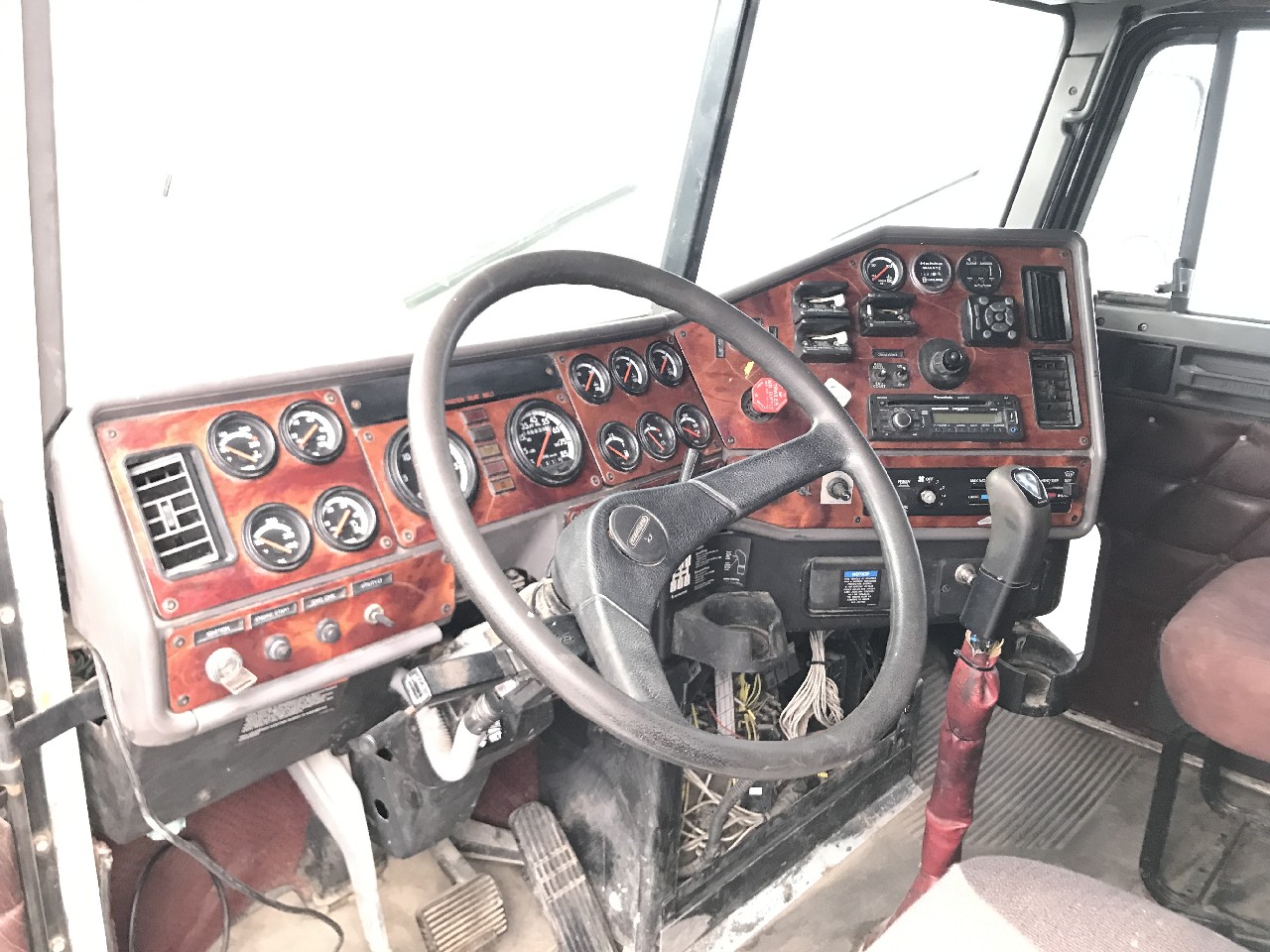 Freightliner FLD120 CLASSIC