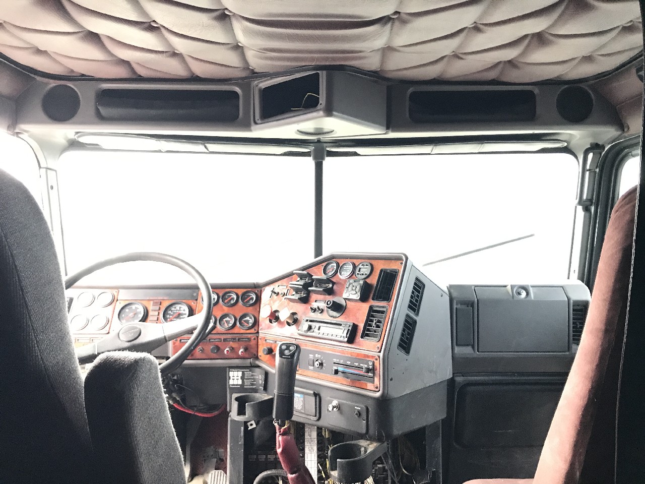 Freightliner FLD120 CLASSIC
