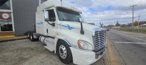 FREIGHTLINER CASCADIA 125BBC