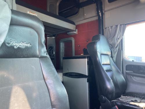 Freightliner COLUMBIA 120