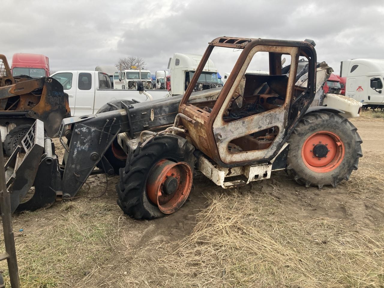 Bobcat V623