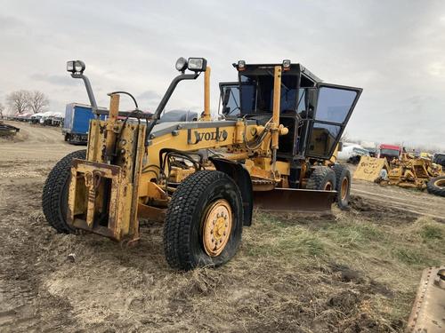 Volvo G746B