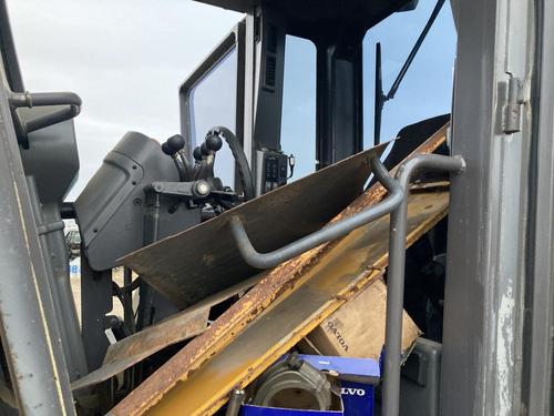 Volvo G746B