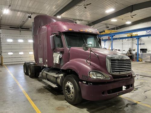 Freightliner COLUMBIA 120