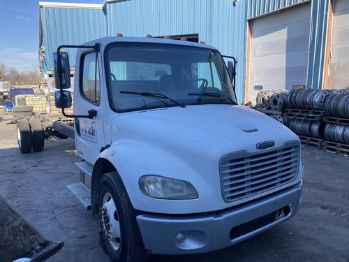 Freightliner M2 106