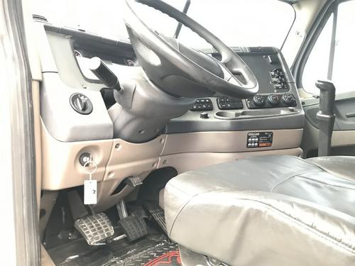 Freightliner CASCADIA