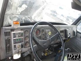 FREIGHTLINER FL70 Steering Column