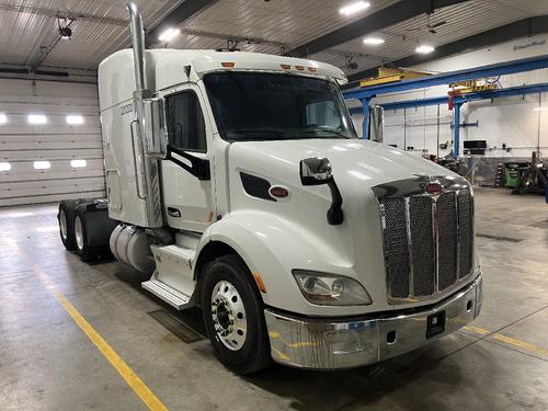 Peterbilt 579