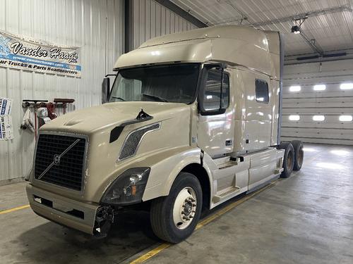 Volvo VNL