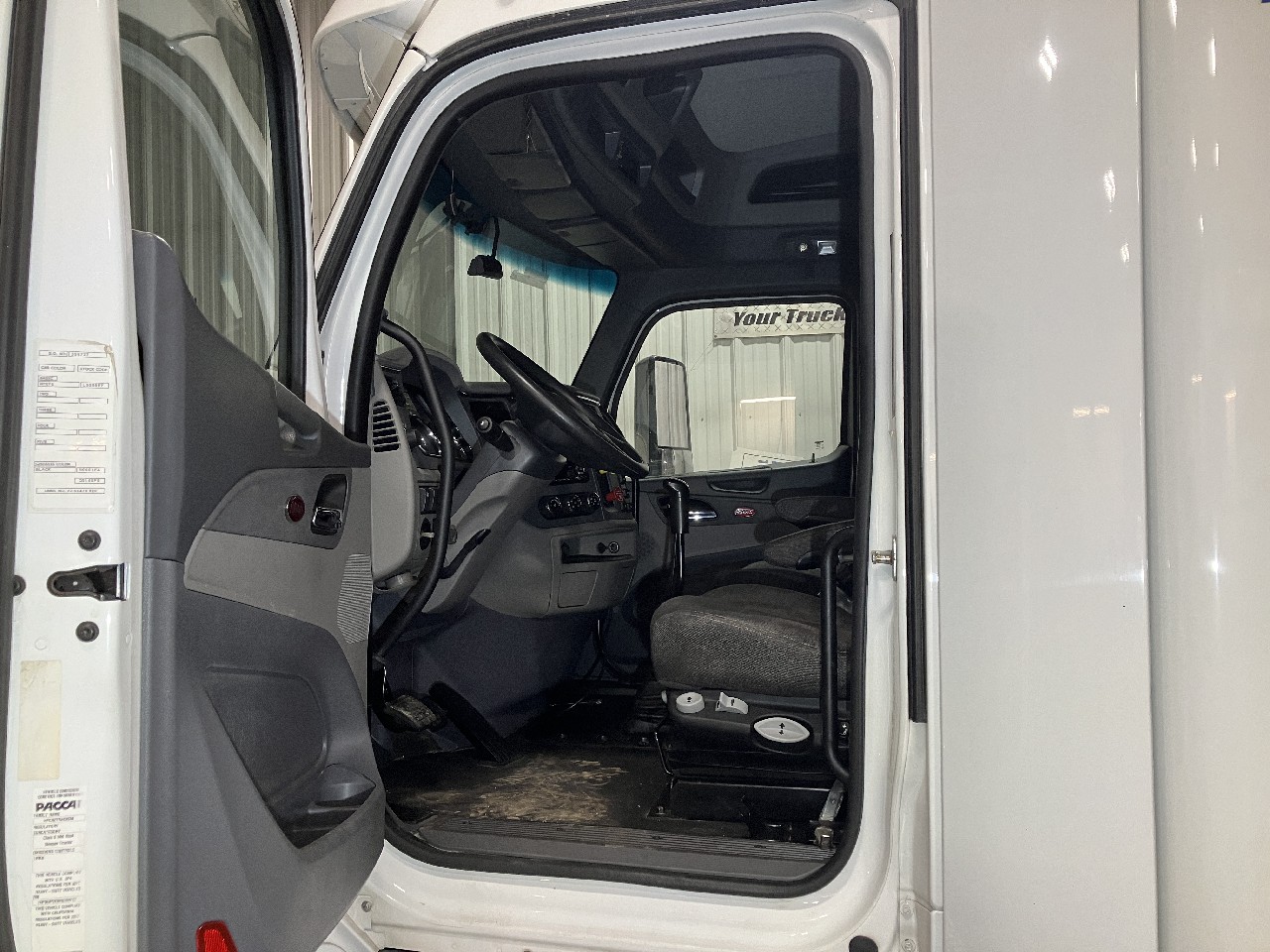Peterbilt 579