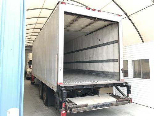 Freightliner M2 106