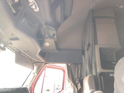 Freightliner CASCADIA