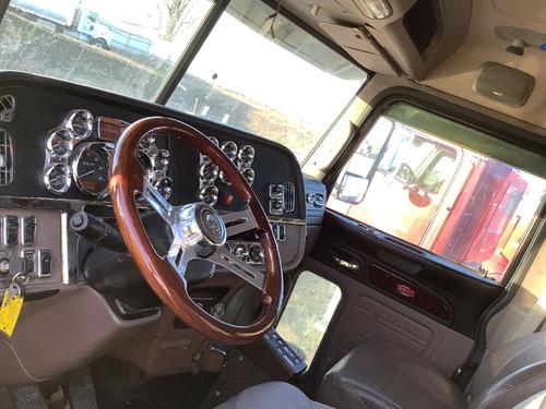 Peterbilt 386