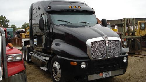 KENWORTH T2000